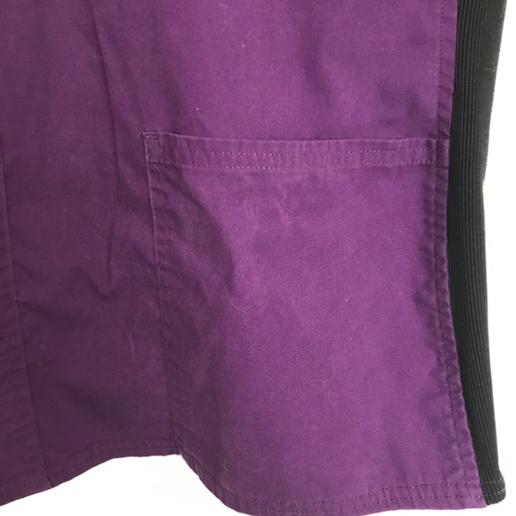 SCRUBSTAR Scrub Top Eggplant Purple Black M Short Sleeve V-Neck Front Pockets - Picture 7 of 15